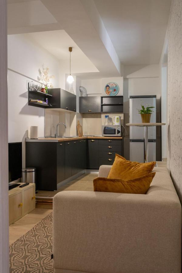 Hostel Denica Skopje Exteriör bild