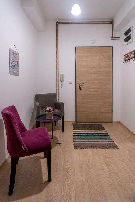 Hostel Denica Skopje Exteriör bild