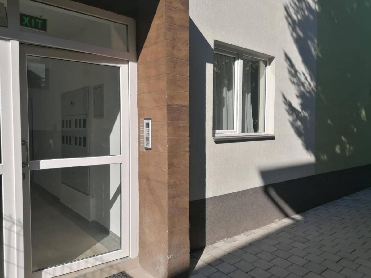 Hostel Denica Skopje Exteriör bild